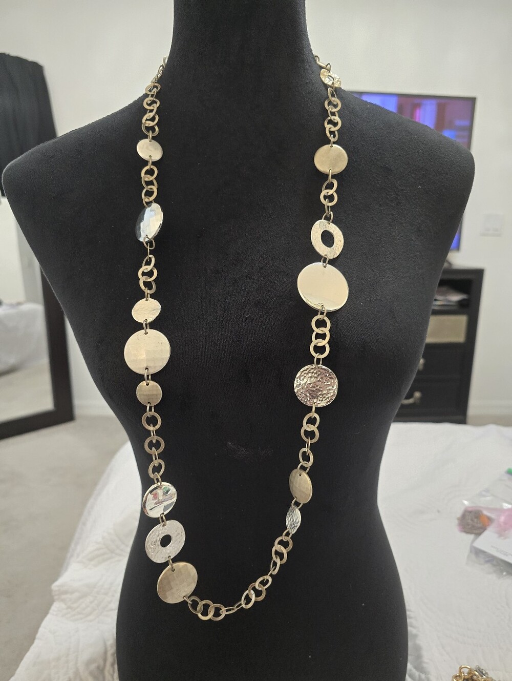 Vintage CHICO'S Silver Tone BeautifulLONG 18" from Neck.